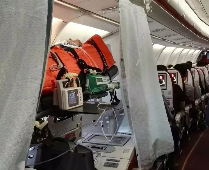 桂平市跨国医疗包机、航空担架